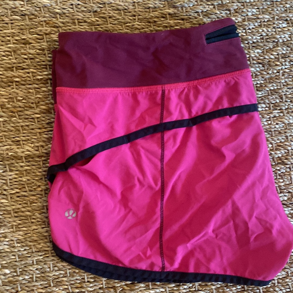 Lululemon Run: Speed Short *2-Way Stretch | Size … - image 4